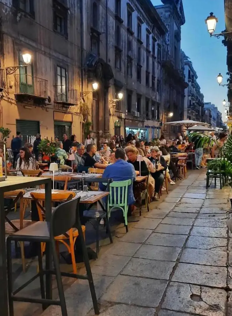 Palermo Centro Storico Sant'Anna Holiday Home דירה